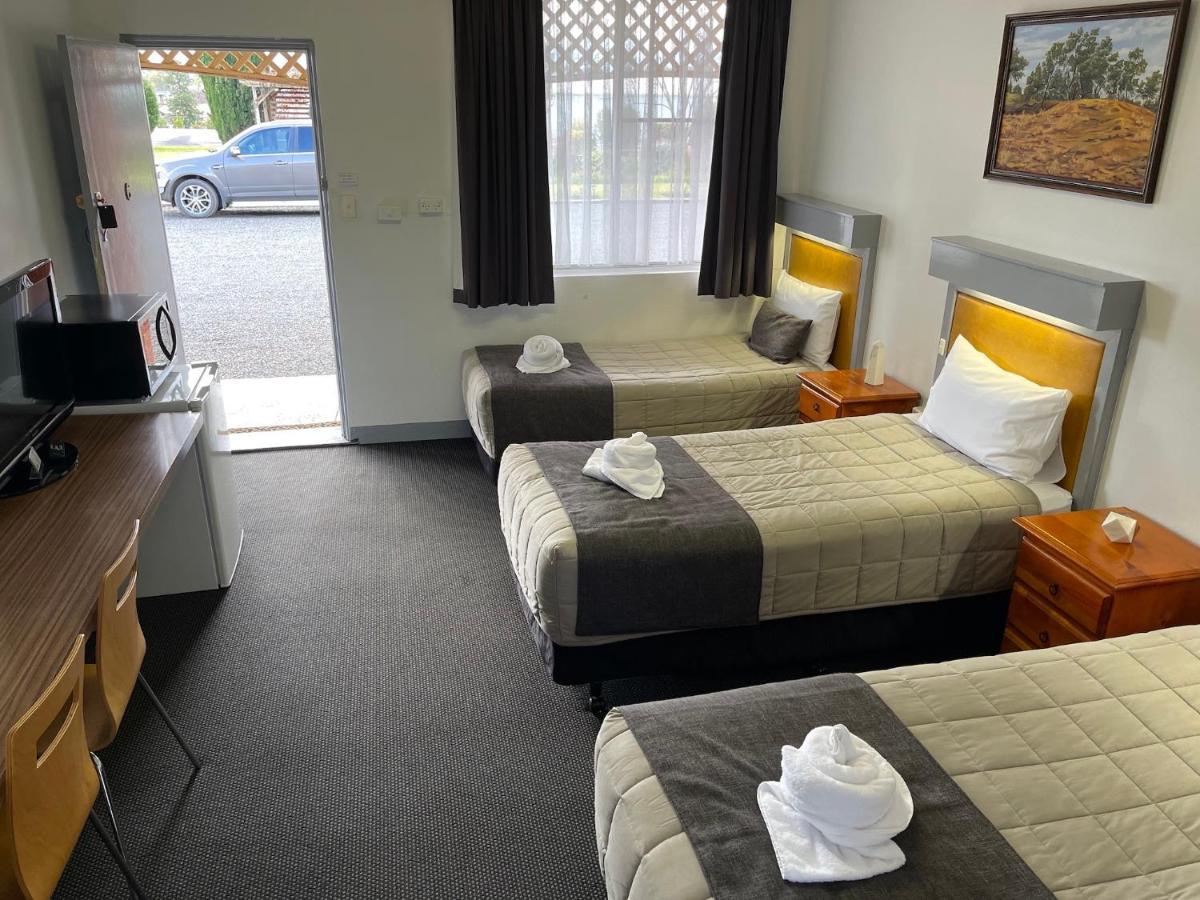 Quirindi Sunflower Motor Inn Екстер'єр фото