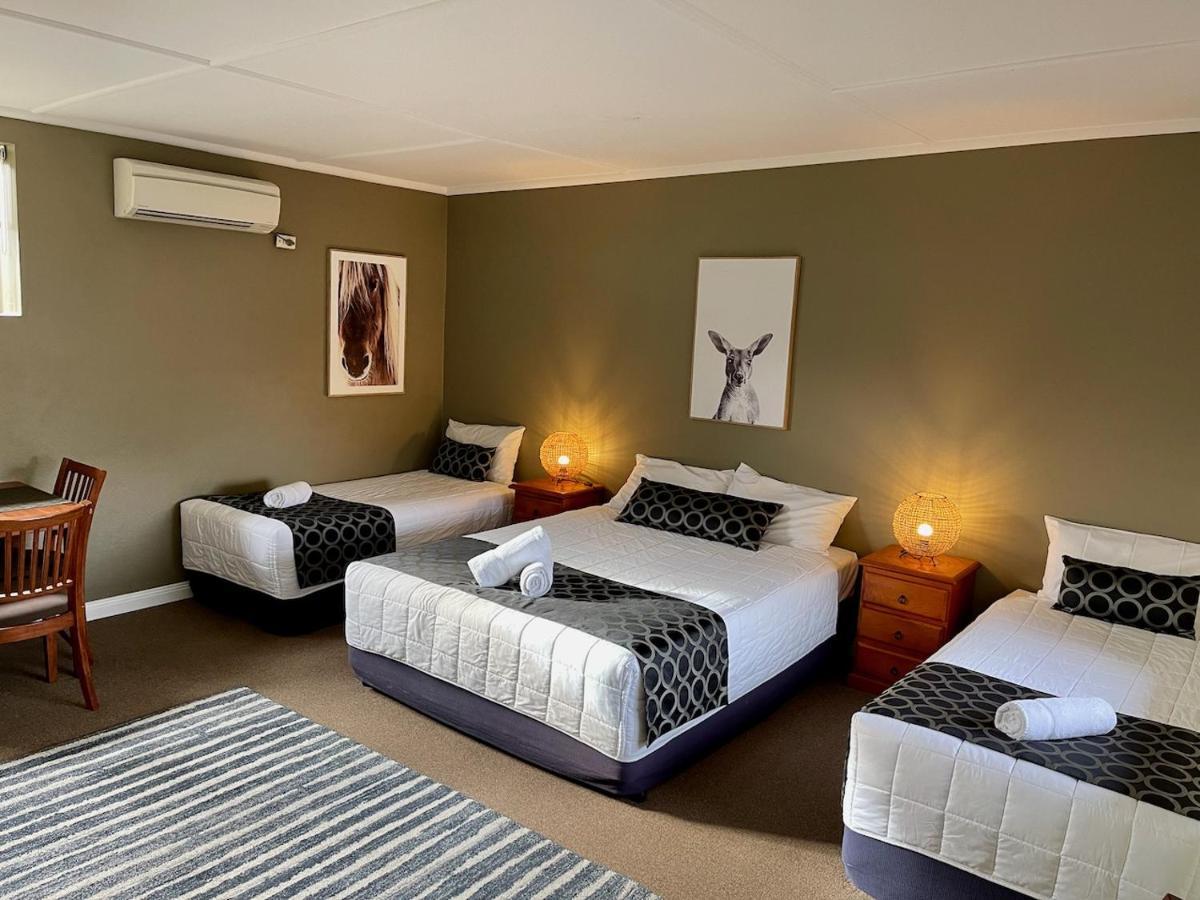 Quirindi Sunflower Motor Inn Екстер'єр фото