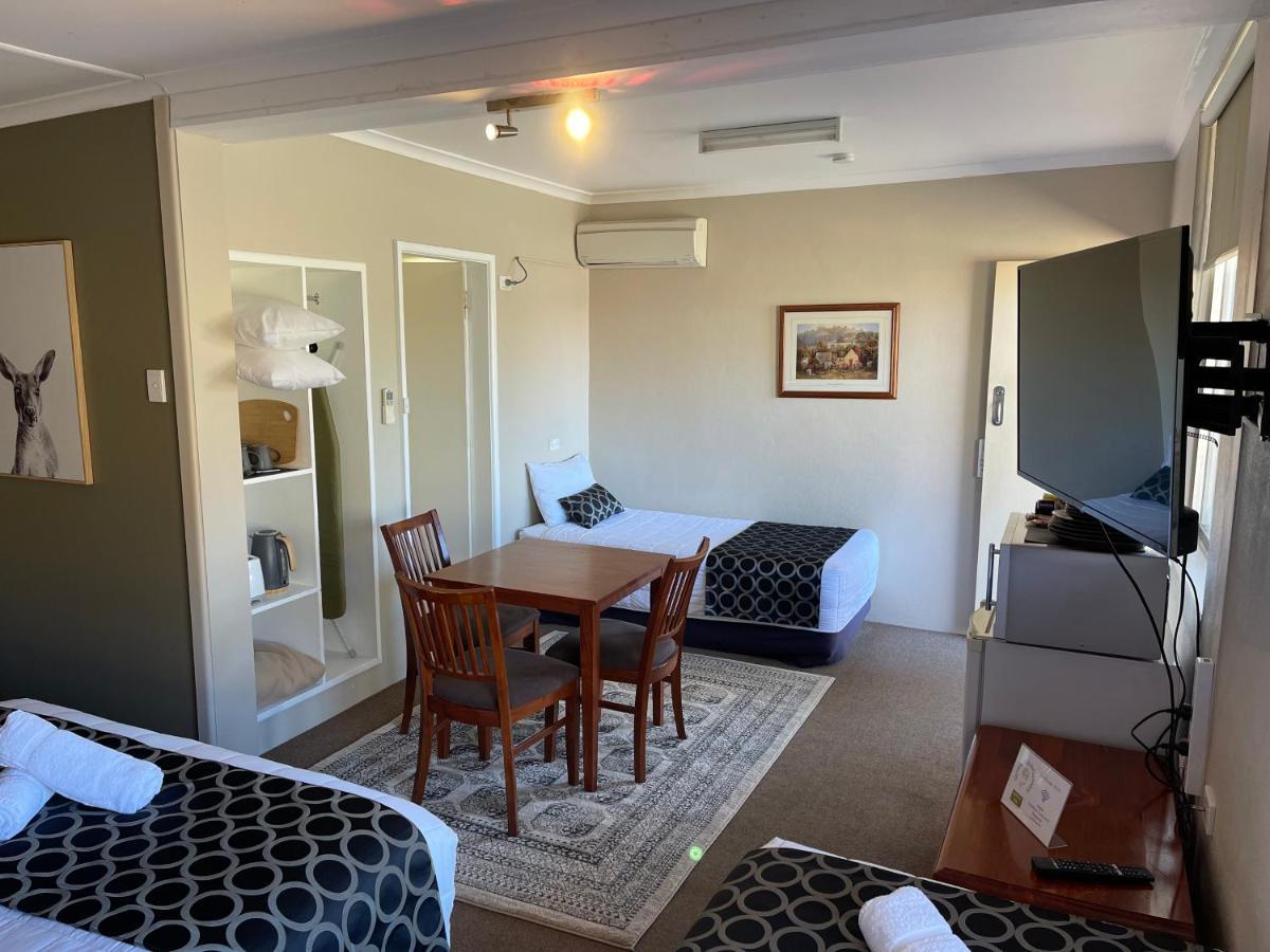 Quirindi Sunflower Motor Inn Екстер'єр фото